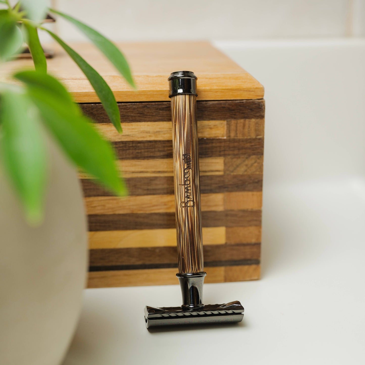 Bamboo Stainless Steel Safety Razor | Holiday Bestseller